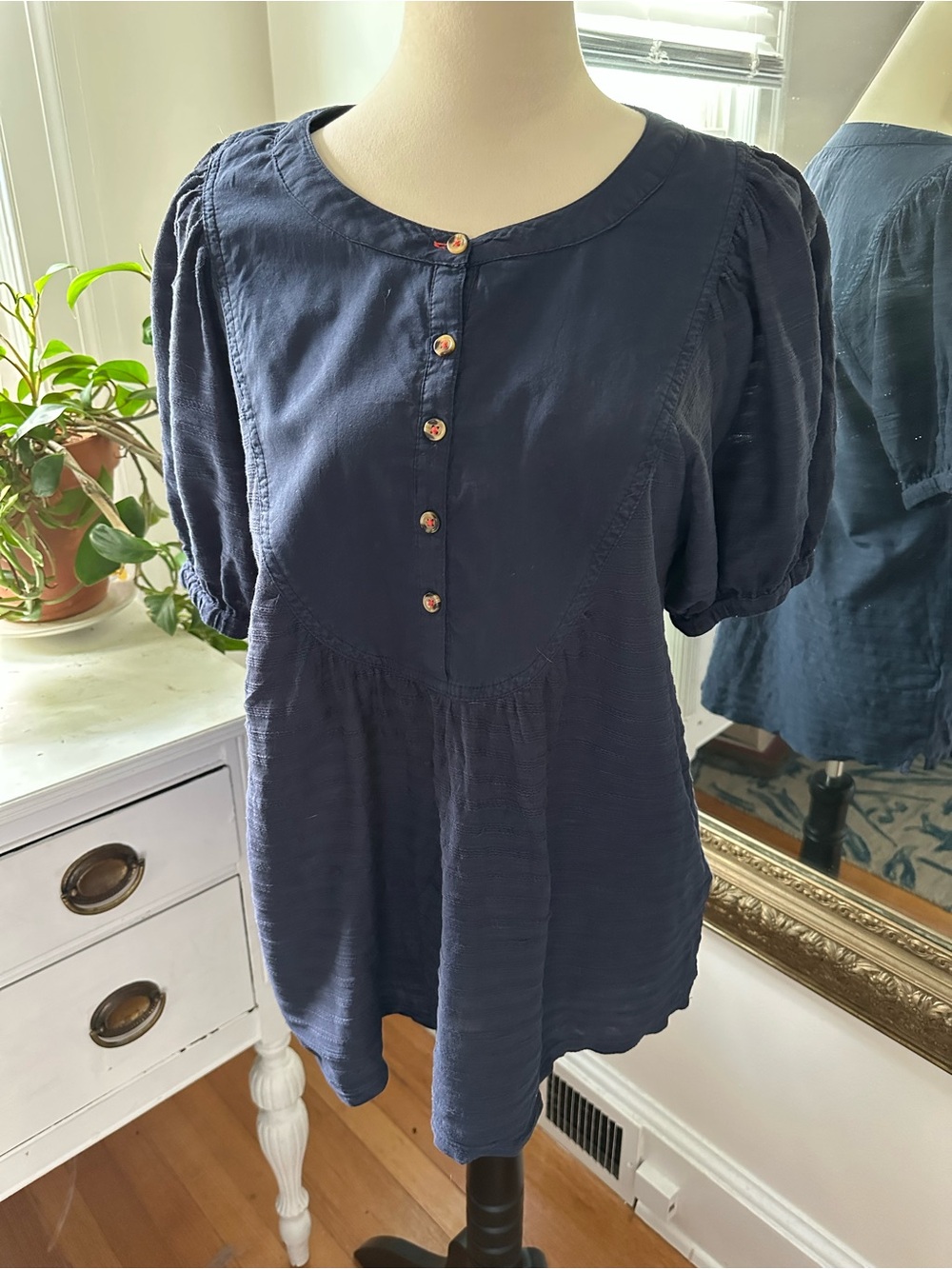 Anthropologie cotton blouse size M boho peasant blue euro summer puff sleeves